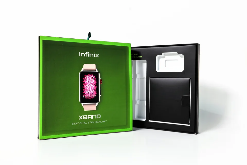 Infinix smartwatch box, open